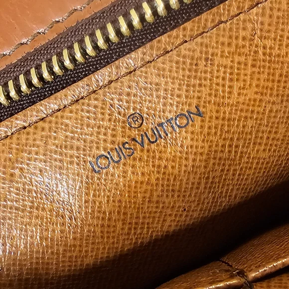 LOUIS VUITTON ENGHIEN BAG - Picture 11 of 14